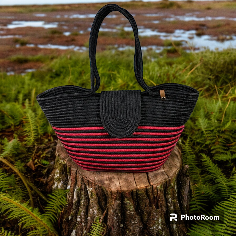 Chic Dry Grass Bag